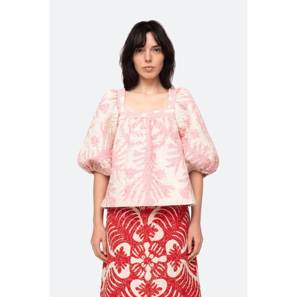 SEA NY Top Quilted Puff Sleeve Henrietta